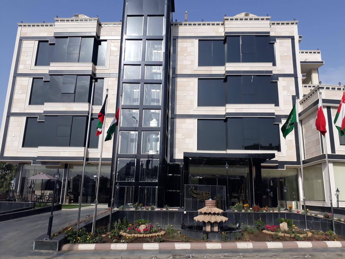 Azd Hotel Abha Exteriör bild