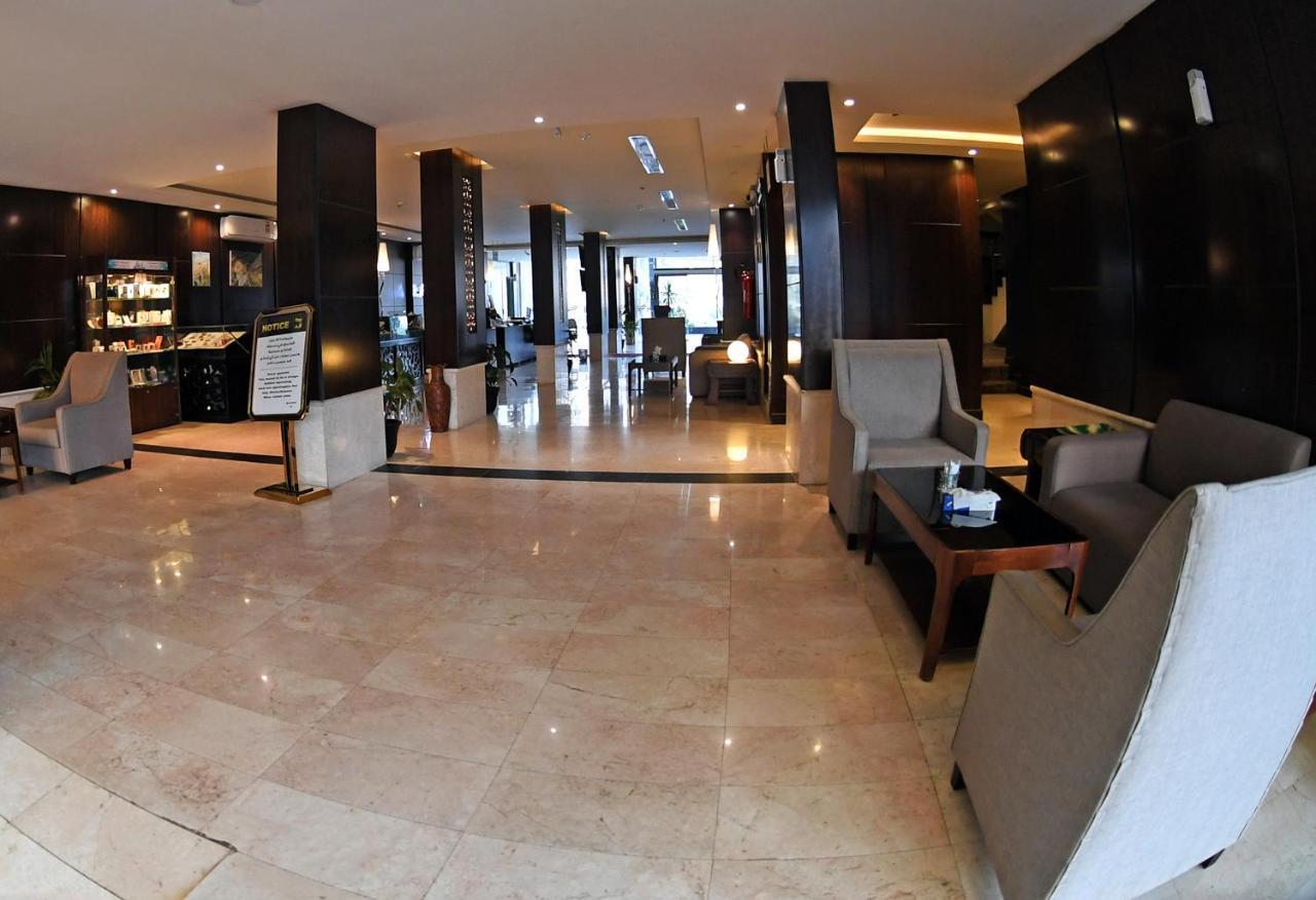 Azd Hotel Abha Exteriör bild